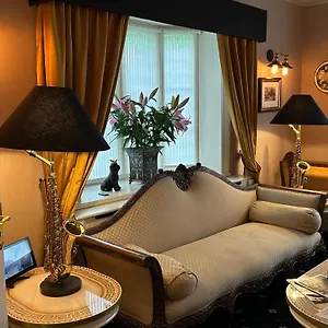 Couette-café House, Chester