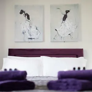 the-norna.cambridgehotelsuk.com/